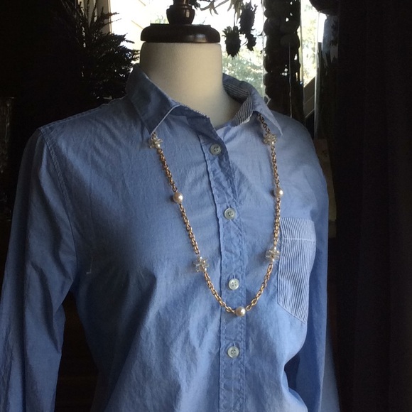 J. Crew Tops - 🌻🌻🌻Light blue Shirt by J Crew